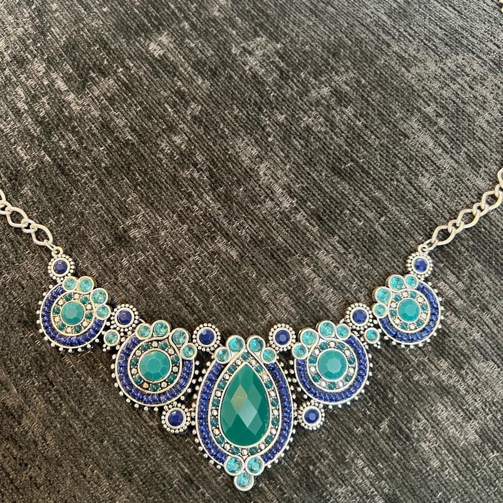 Vintage Crown PD Premier DesignsSilver Tone Rhinestones Necklace Chocker 35”